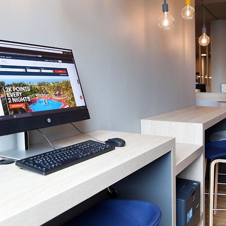 Holiday Inn Express Bochum By Ihg Экстерьер фото
