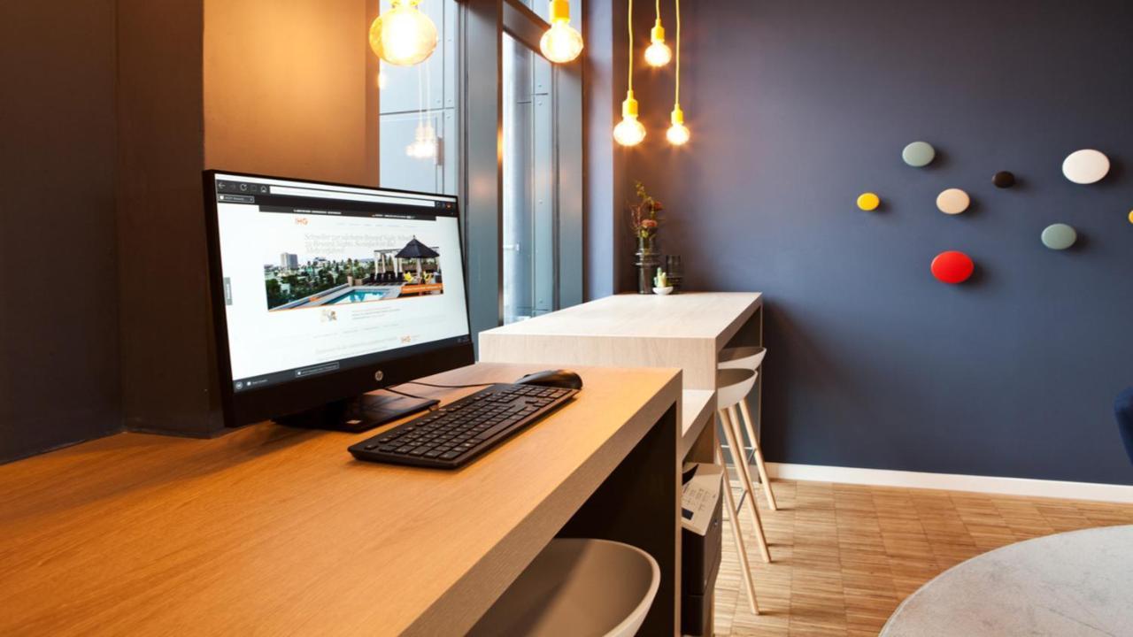 Holiday Inn Express Bochum By Ihg Экстерьер фото