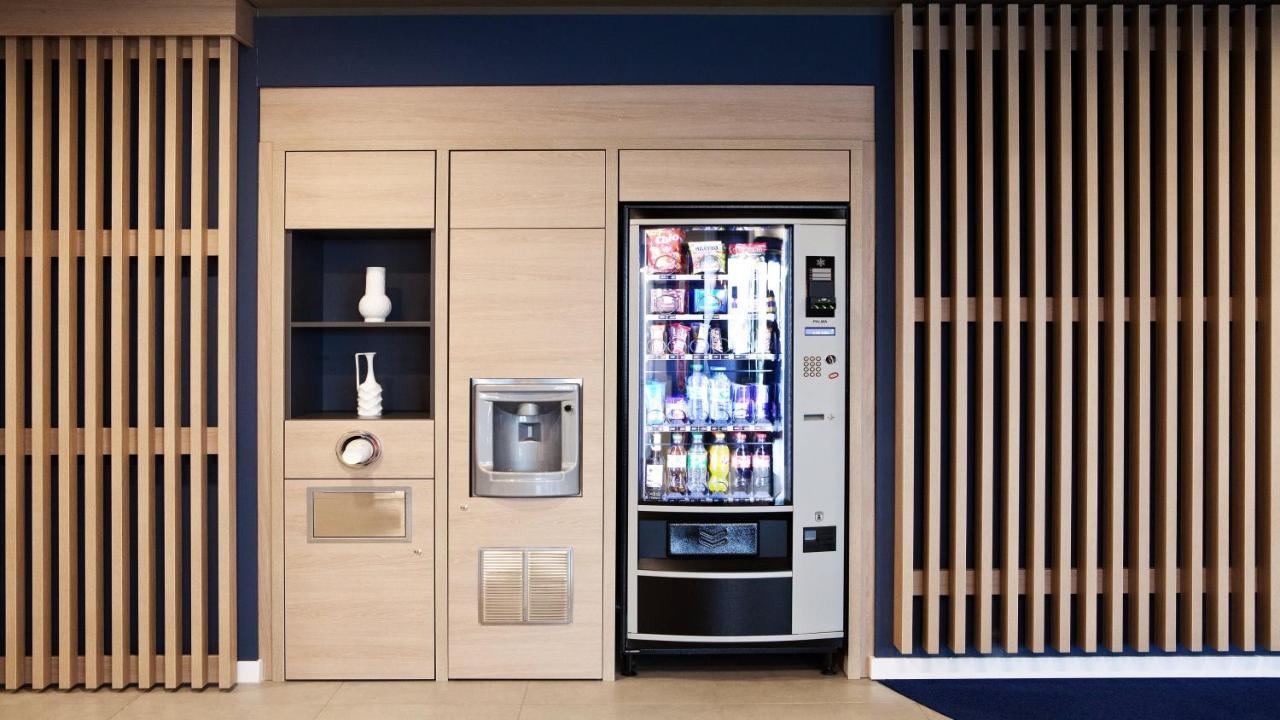 Holiday Inn Express Bochum By Ihg Экстерьер фото
