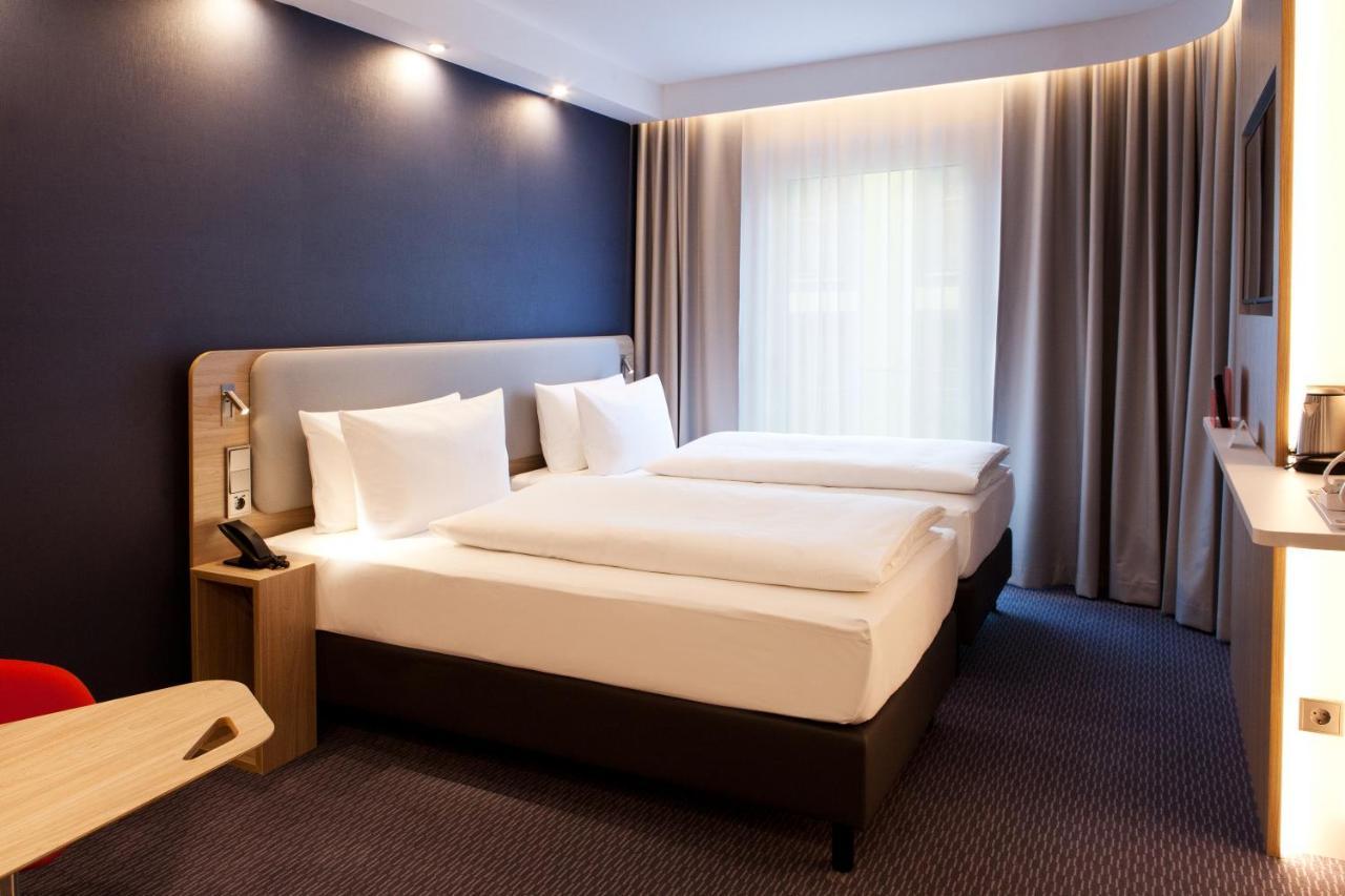 Holiday Inn Express Bochum By Ihg Экстерьер фото