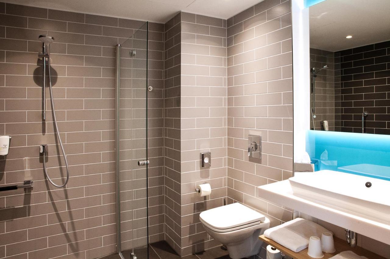 Holiday Inn Express Bochum By Ihg Экстерьер фото