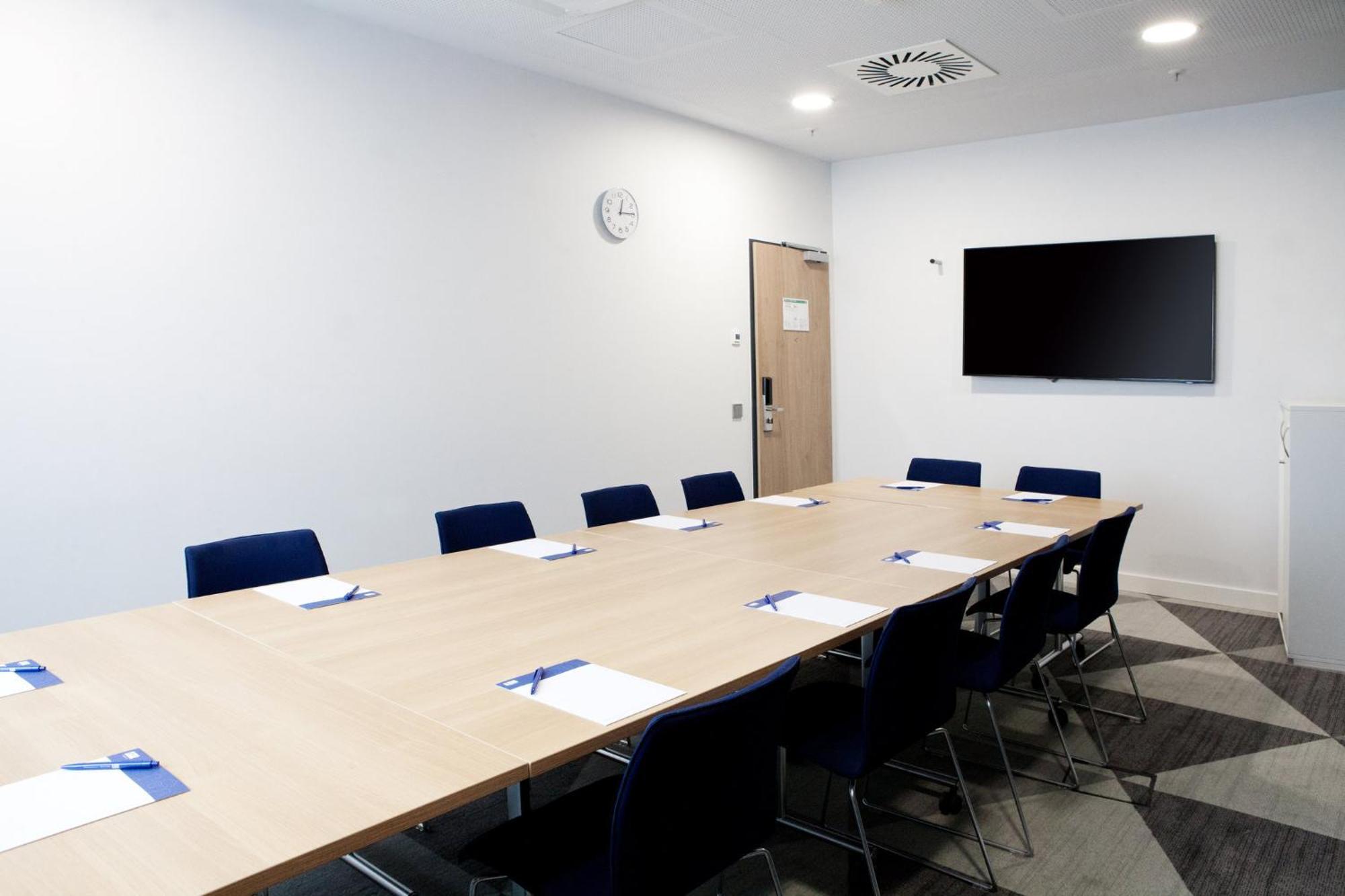 Holiday Inn Express Bochum By Ihg Экстерьер фото